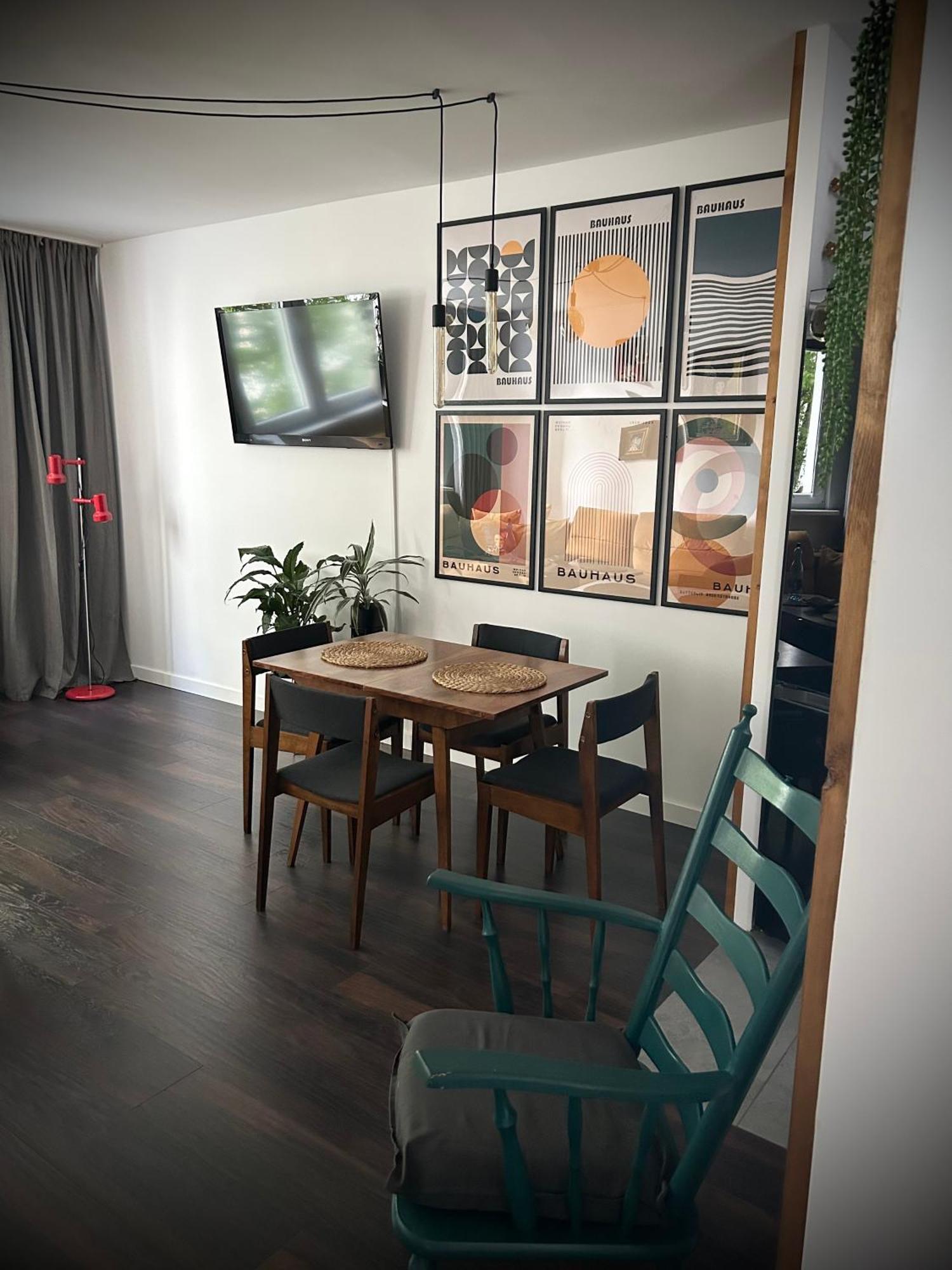 Metro Trocka Apartment Varsóvia Exterior foto